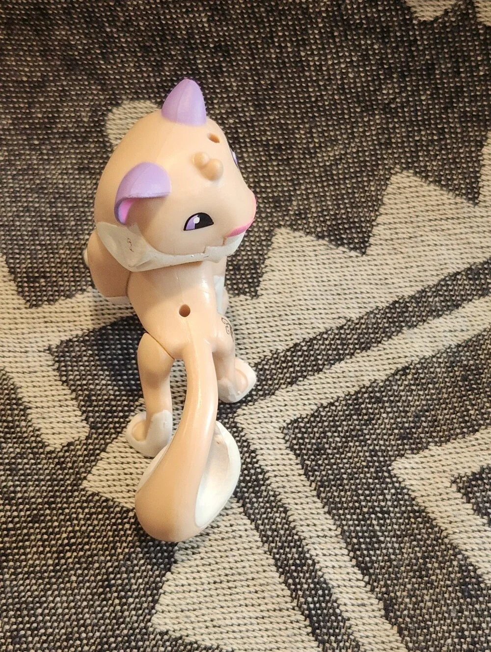 Animal Jam Snow Fort Den Exclusive Playset Leopard Action Figure